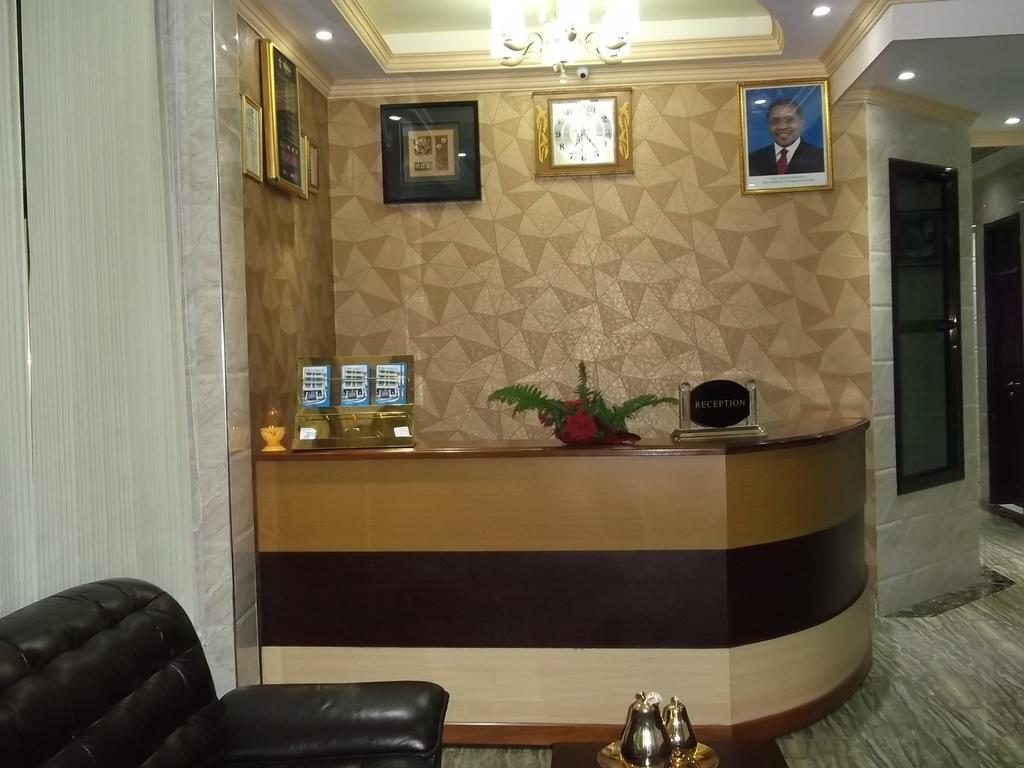 Star City Hotel Dar es Salaam Buitenkant foto