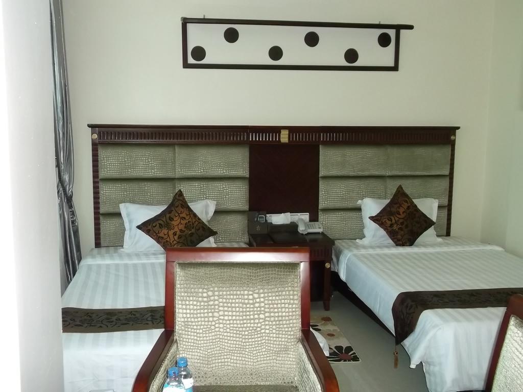 Star City Hotel Dar es Salaam Kamer foto