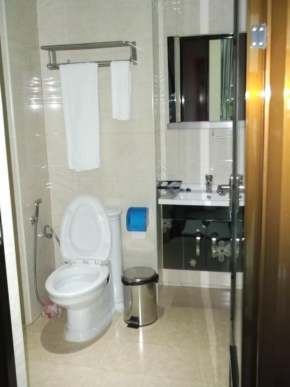 Star City Hotel Dar es Salaam Buitenkant foto