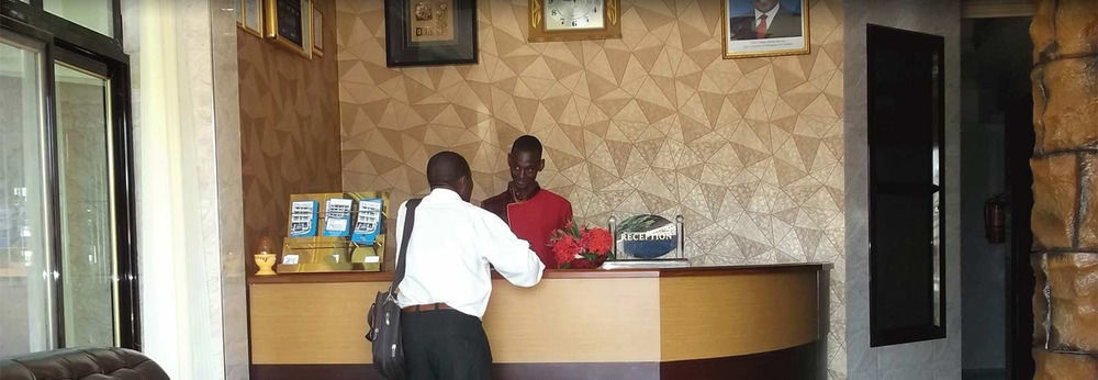 Star City Hotel Dar es Salaam Buitenkant foto