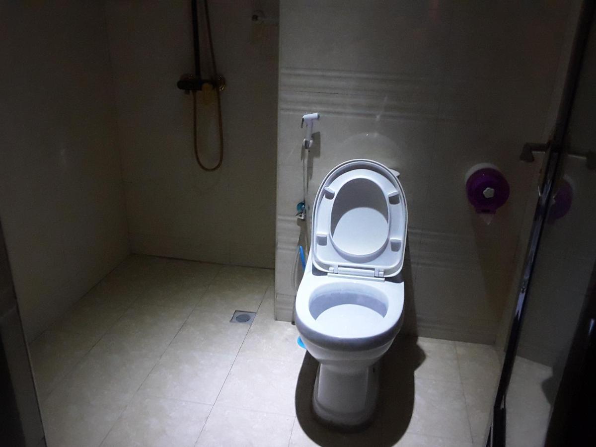 Star City Hotel Dar es Salaam Buitenkant foto